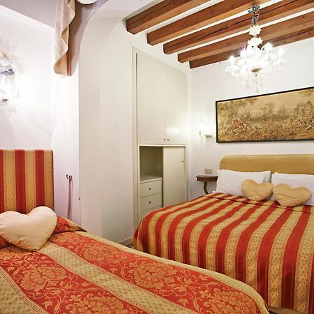 San Luca Flats Aparthotel Venice Exterior photo