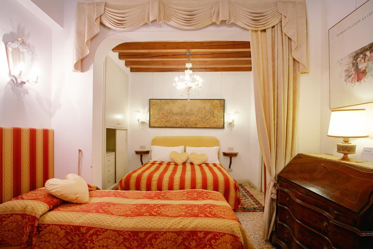 San Luca Flats Aparthotel Venice Exterior photo